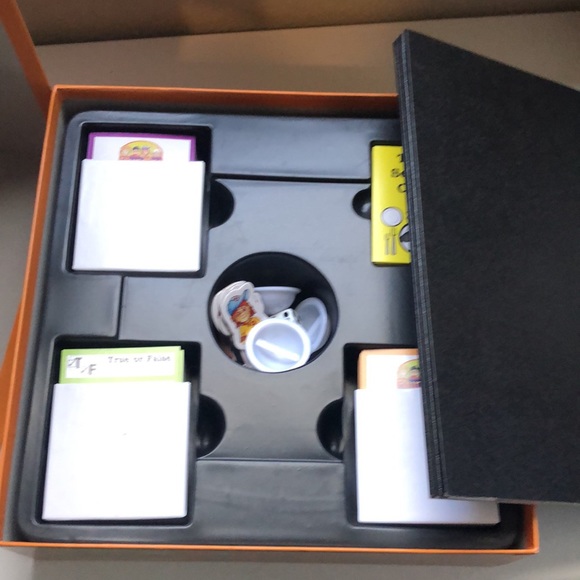 New Children’s Board Game Blunders Manners Game For Kids Ages 5-10 - Picture 11 of 11